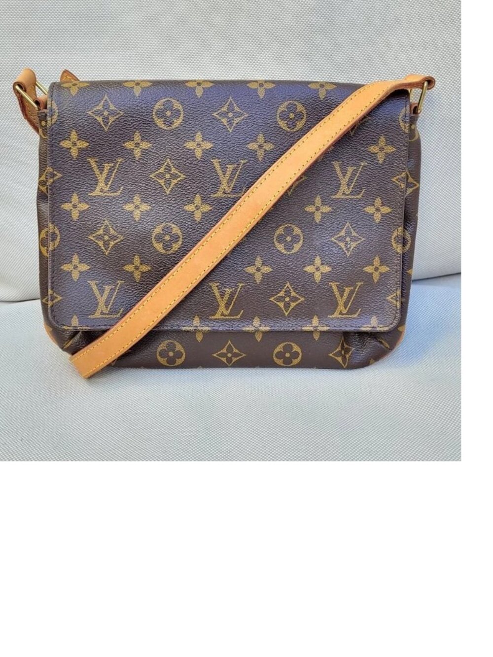 Louis Vuitton Musette Tango Shoulder Bag - Picture 2 of 16